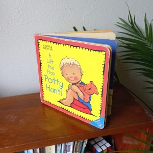 A Lift the Flap' Potty Hunt! Book