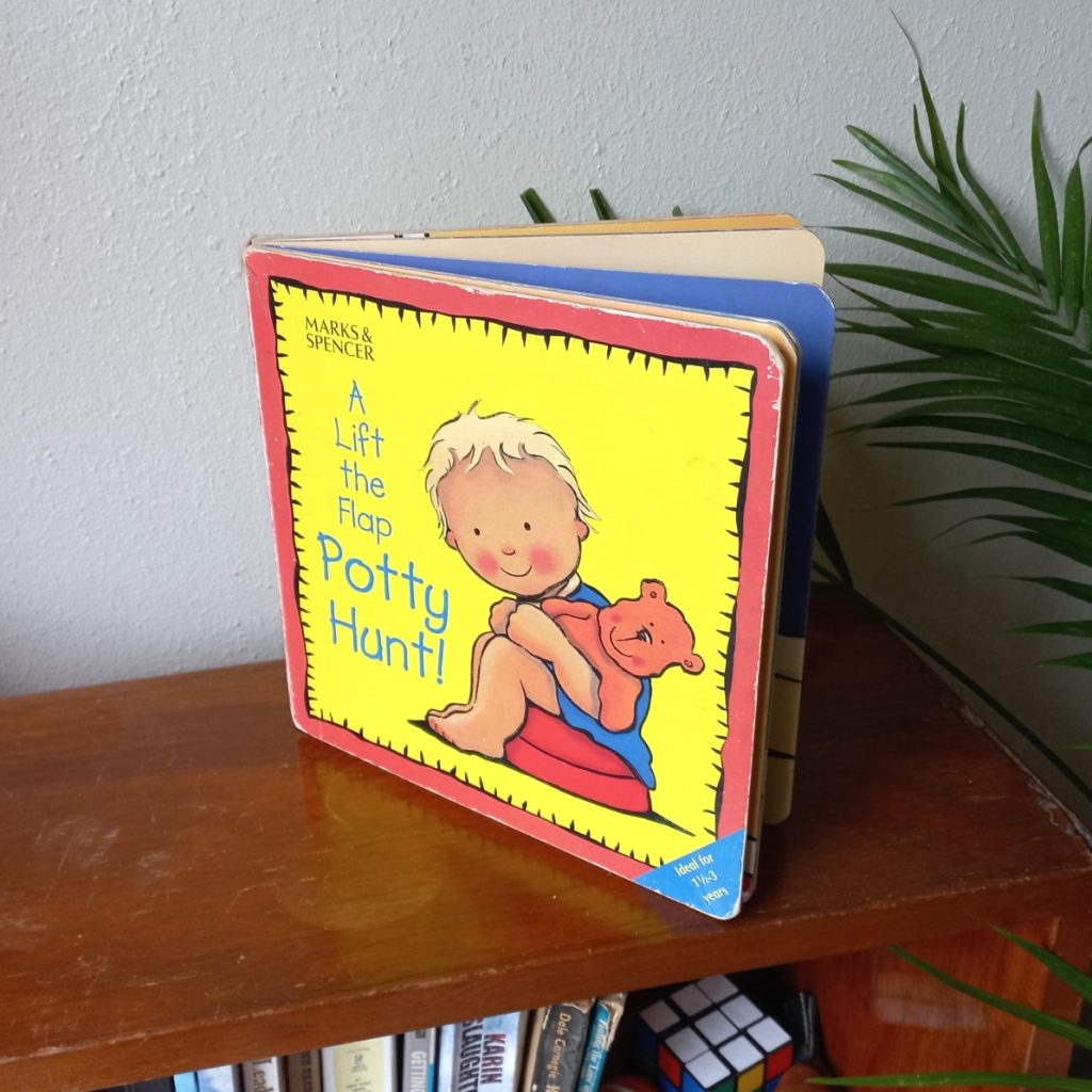 A Lift the Flap' Potty Hunt! Book