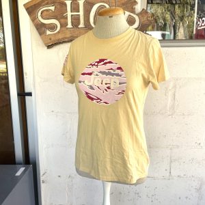 Yellow T-shirt | Medium