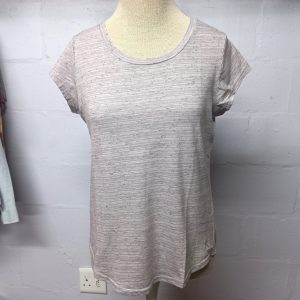 Grey T-shirt | Small
