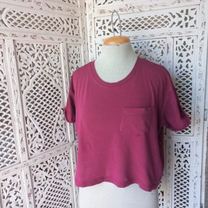 Maroon T-shirt | Medium