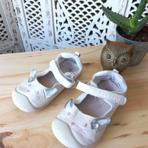 White Soft Shoes | 145