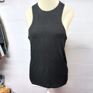 Black Vest | Medium
