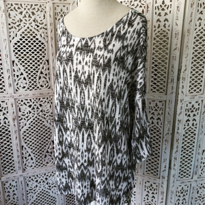 Black And White Jersey | Large