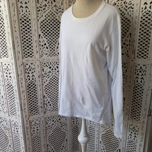 White Long Sleeves | Medium