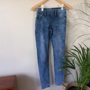 Skinny Jeans | 28