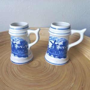 2 x Delft Style Beer Mugs
