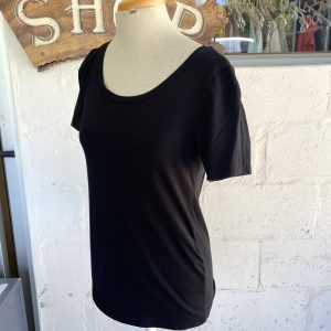 Black T-shirt | Maternity Small