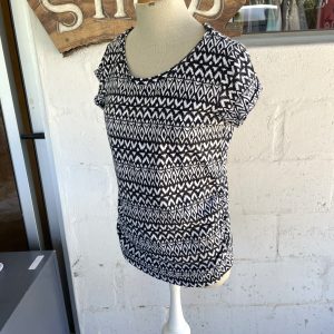 Black and White Blouse | Maternity Medium