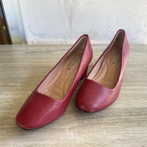 Red Super Comfy Block Heels | 8