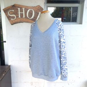 Grey Sweater | Large