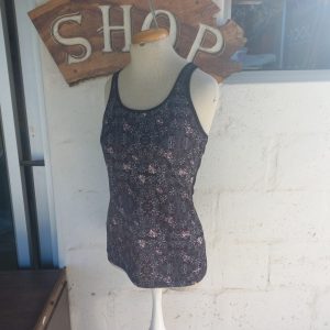 Flower Print Gym Top | Medium