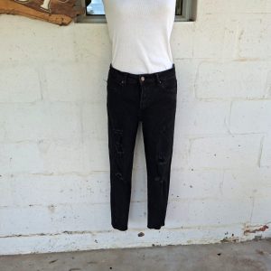 Black Ripped Jeans | 34