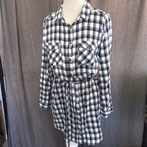 Black and White Long Shirt | 10