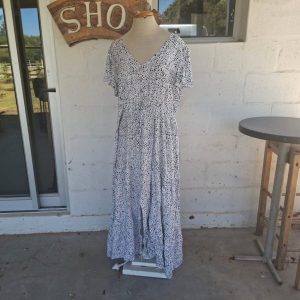 Black and White Dress | XL