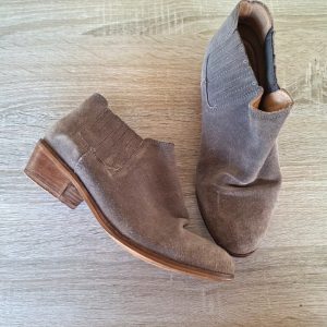 Leather Ankle Boots | 37
