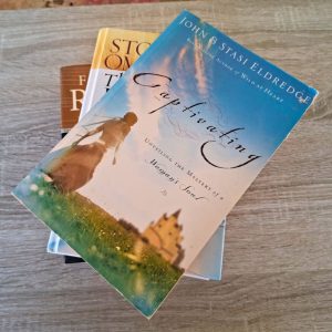 3 x Christian Fiction Books | Captivating, The Power of Praying & The Contemporary Collection