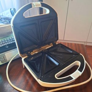 Snackwich Maker