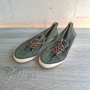 Green Sneakers | 8