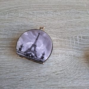 Paris Compact