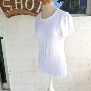 White T-shirt | Small