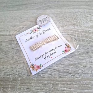 Bow Hairclip with Pearls